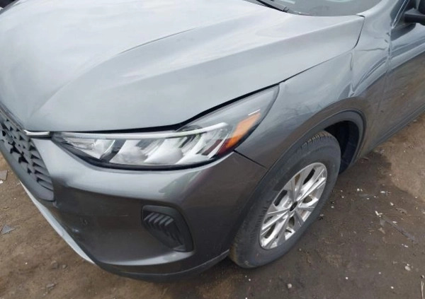 Ford Escape cena 69000 przebieg: 5900, rok produkcji 2023 z Barcin małe 154